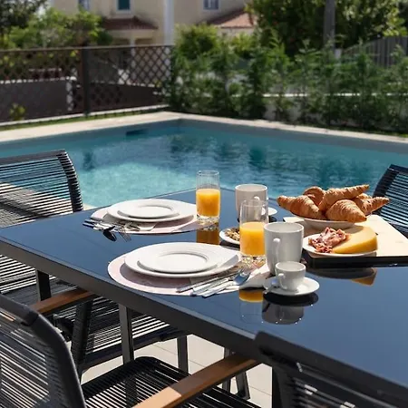 Quinta Atia - Luxury With Private Pool Caldas Da Rainha